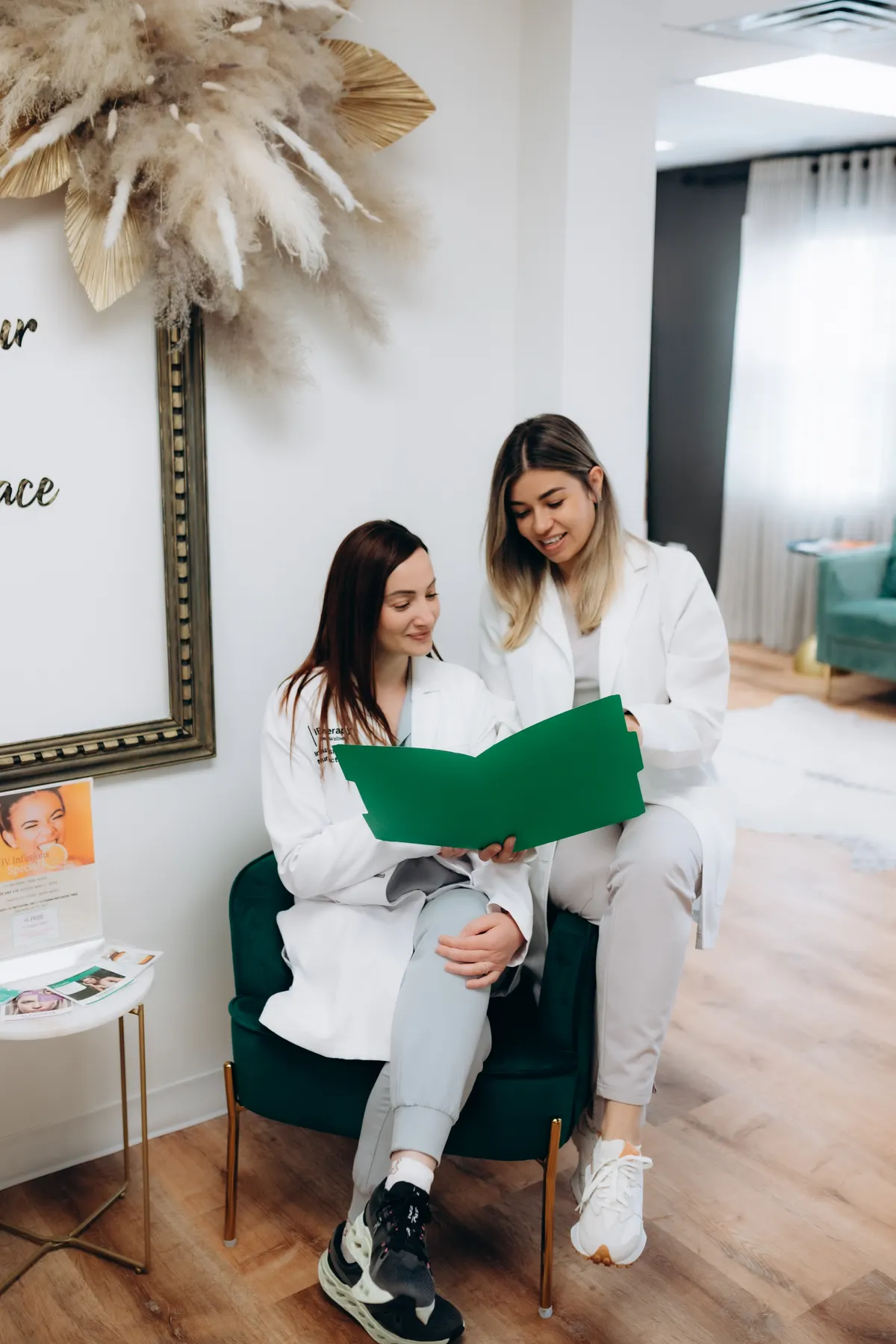 Private women's wellness planning at IB Therapy